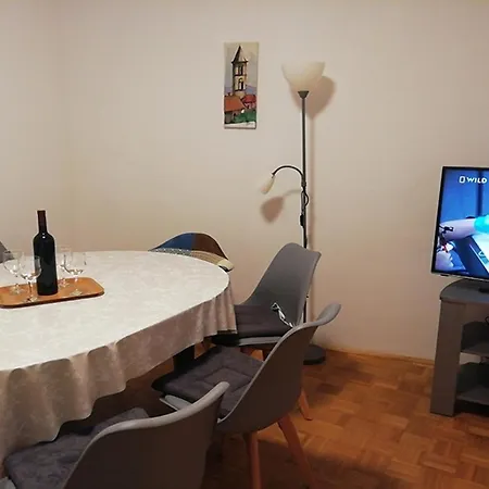 Ljilja 1 - With Terrace Appartement